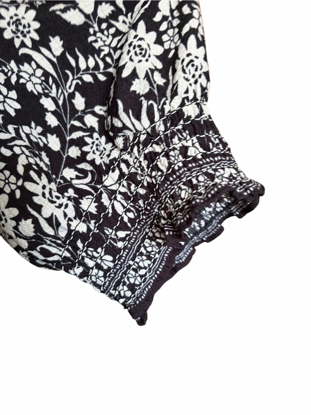 Max Studio Cottagecore Black & White Floral Tiered Maxi Dress - Picture 6 of 7